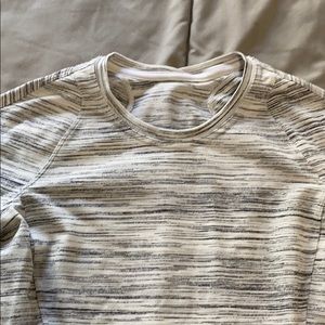 Lululemon Long sleeve rulu
